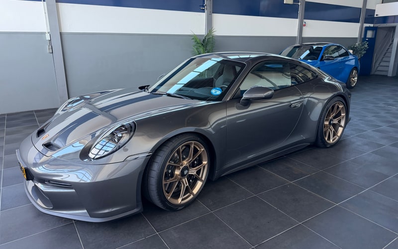 Porsche 992 GT3 Touring